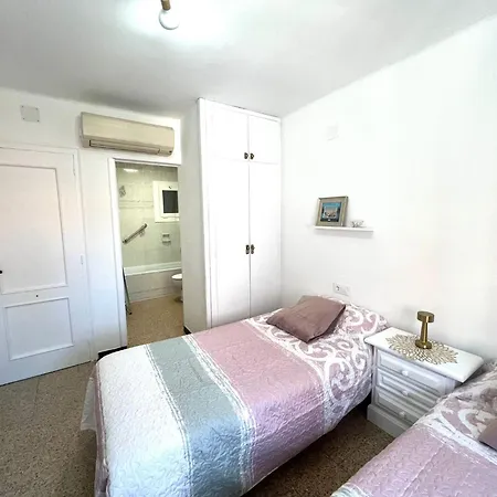 Escondite Con Terraza Compartida En La Azotea Ρόζες