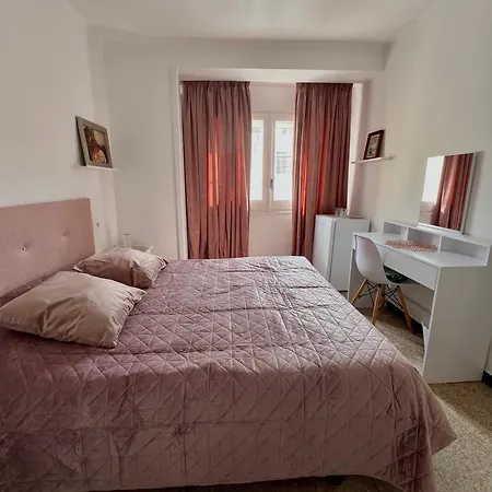 Escondite Con Terraza Compartida En La Azotea Πανσιόν *