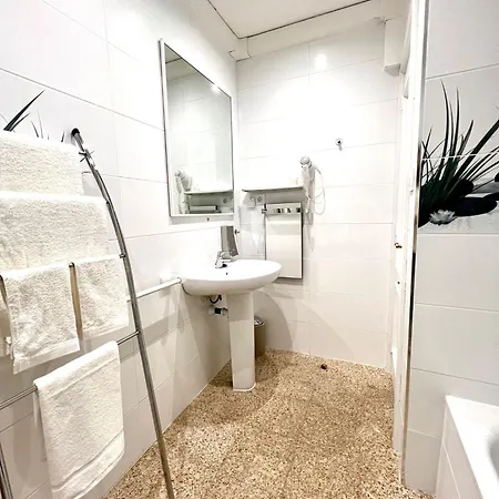 Escondite Con Terraza Compartida En La Azotea Πανσιόν *