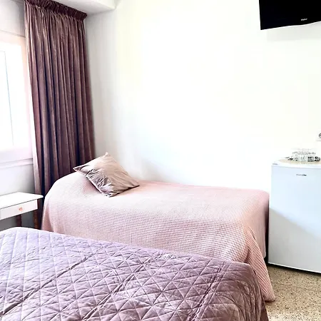 Escondite Con Terraza Compartida En La Azotea Πανσιόν Ρόζες